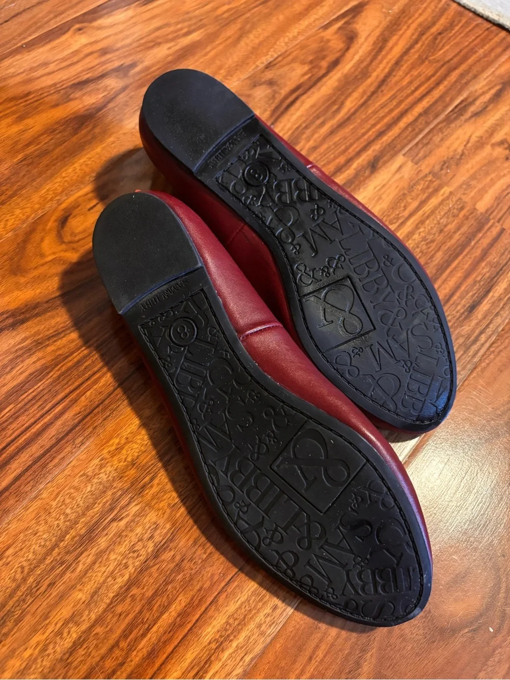 Sam & Libby Women's Burgundy Scalloped Leather Ballet Flats